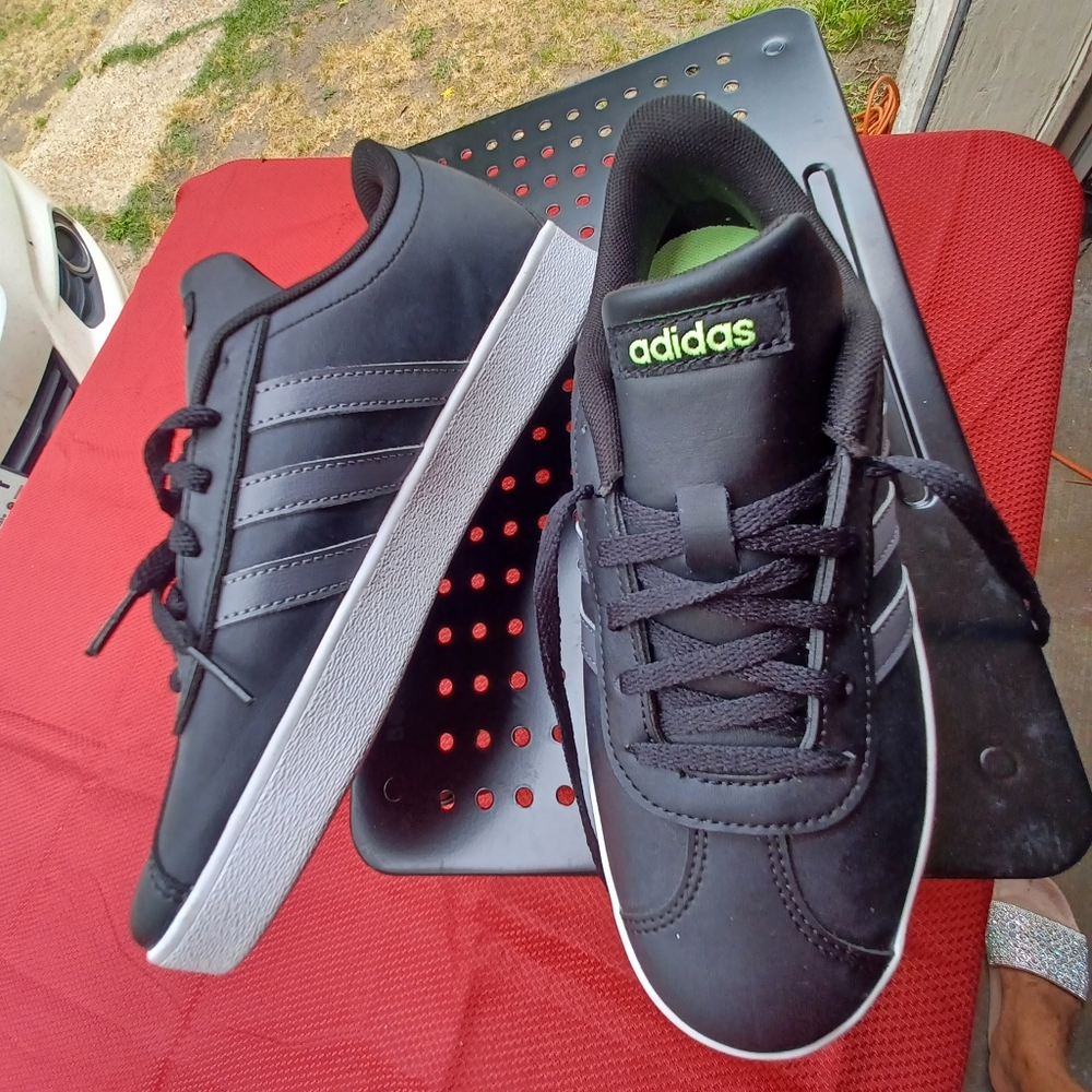 Adidas sneakers - Picture 13 of 16